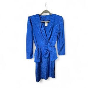 Size 6 Classic vintage retro blue 80s  80s long sleeve dress glam retro